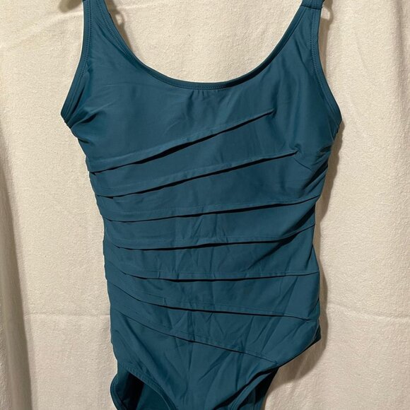 NWT! DKNY Women's One piece Swimsuit - Turquoise Blue, Sizes L + XL - Picture 3 of 11